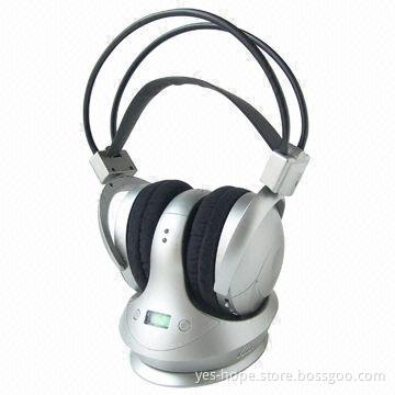 Infrared wireless stereo earphones